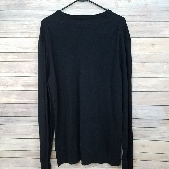 Sz XL Old Navy Black V-Neck Sweater! - Picture 3 of 3